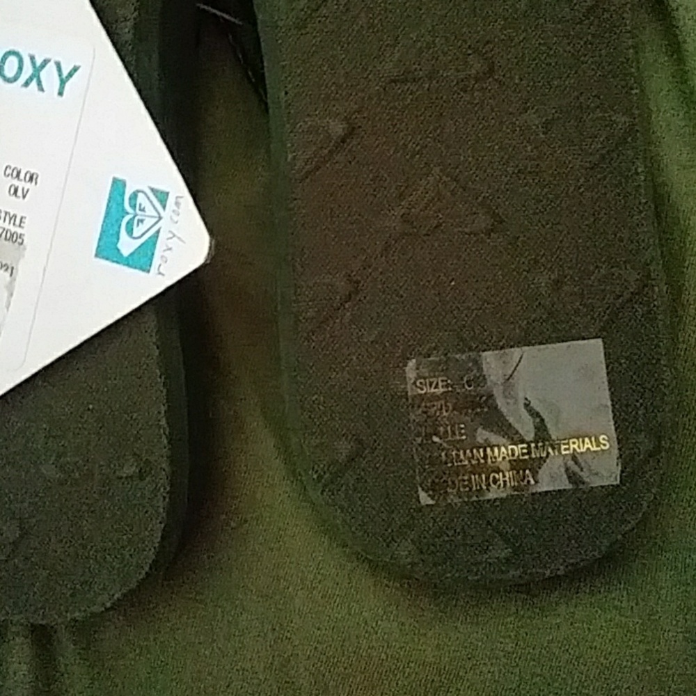 Roxy Sandals. - Picture 3 of 4